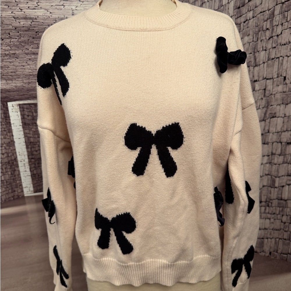 THML Cream Sweater with Black Bow Accents